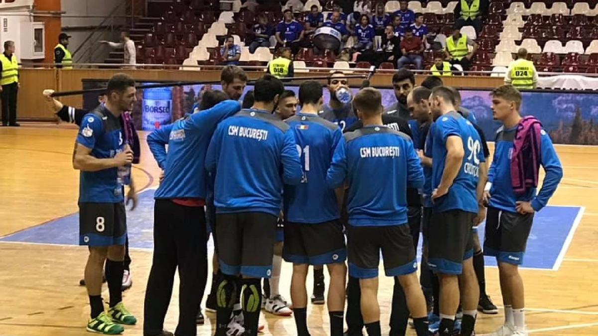 csmbucuresti_handbal_echipa_sala_fb_76226200