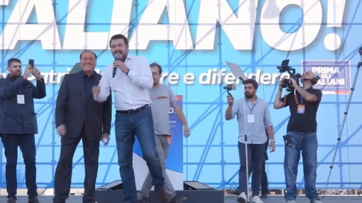 salvini_berlusconi_protest_roma_22816600