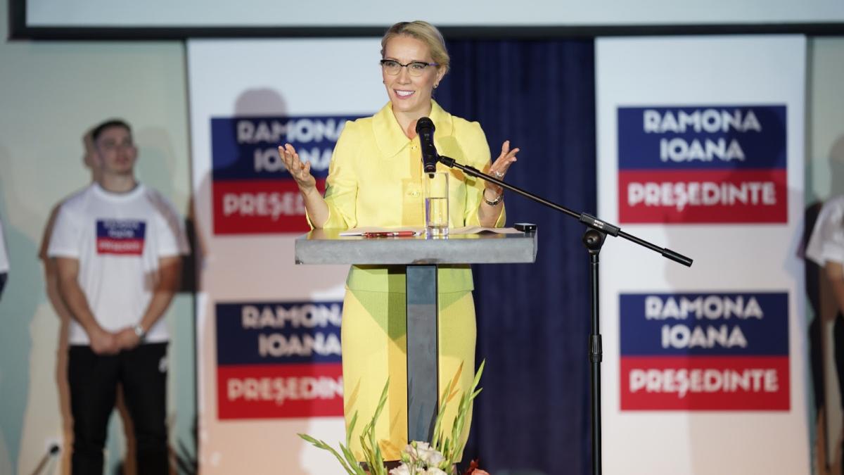 ramona-ioana-bruynseels2_81656500