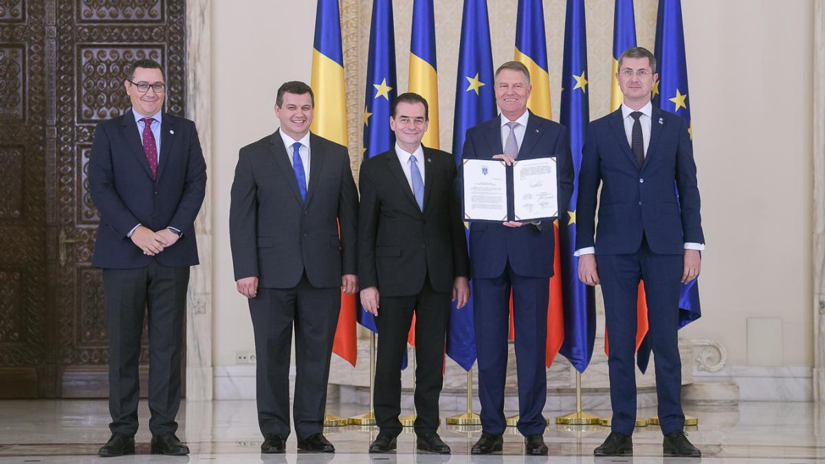 1560434756original_ceremonie_semnare_acord_politic_national_13-06-2019_98_19652300