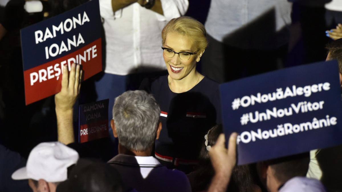 ramona-ioana-bruynseels_82973800