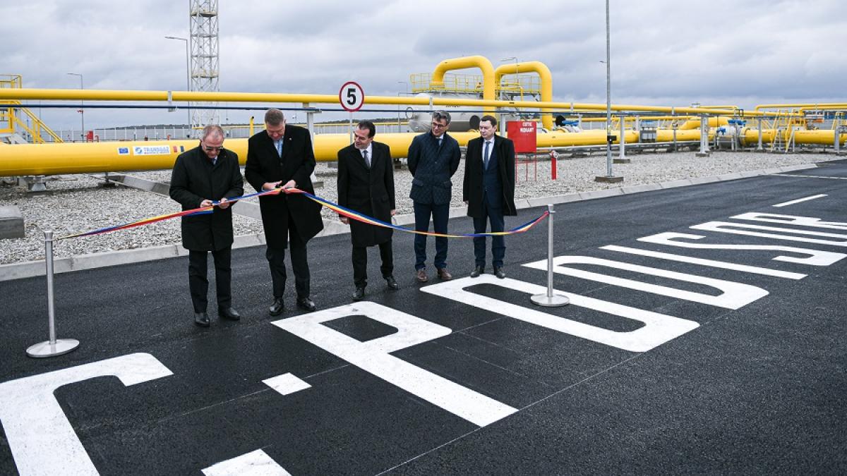 iohannis_inaugurare__statie_de_comprimare_gaze_naturale_podisor_4_55362100