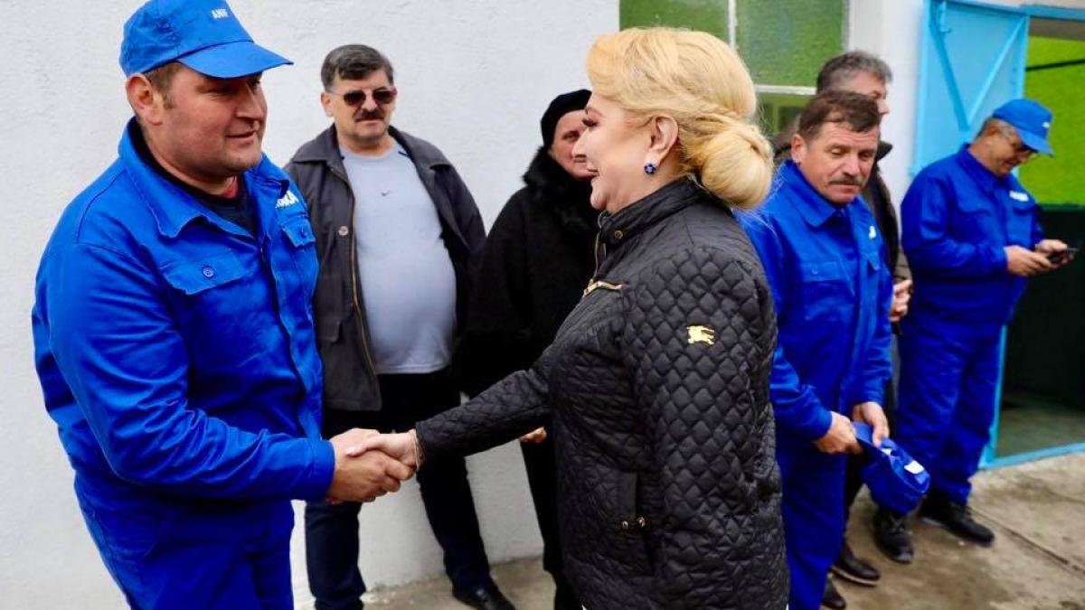 viorica_dancila_foto_facebook_07665400