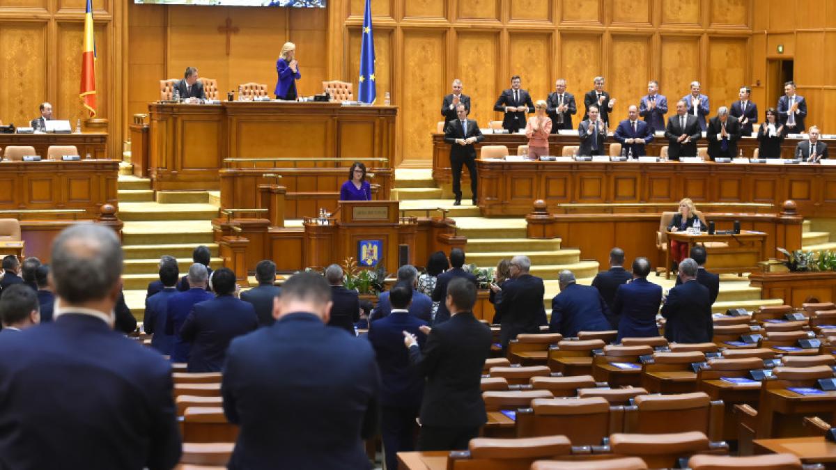 vot-guvern-orban_68491700