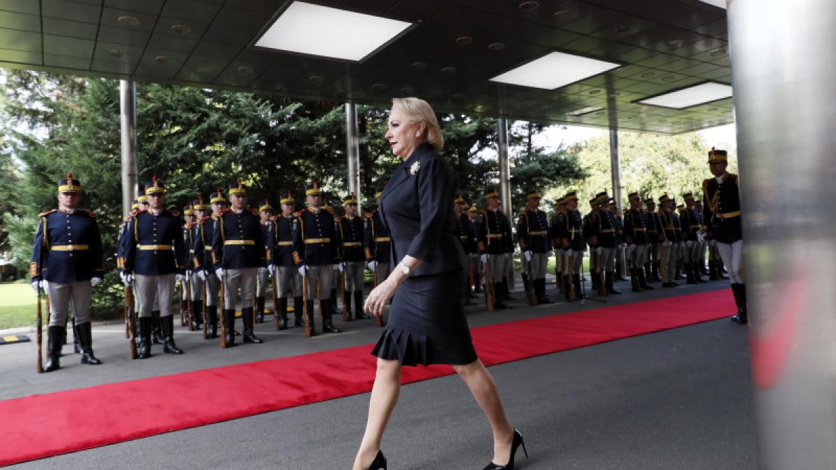 viorica-dancila-77_78300100