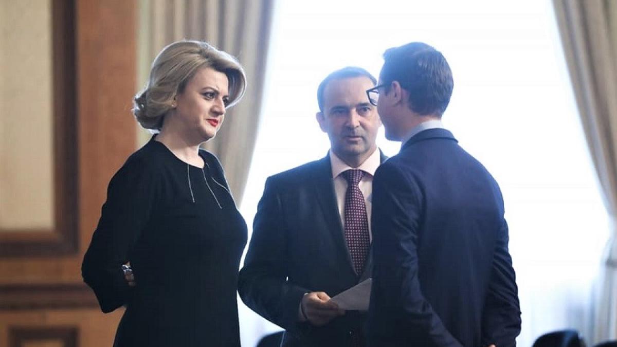 gabriela_ciot_secretar_mae_demisie_fb_69429400