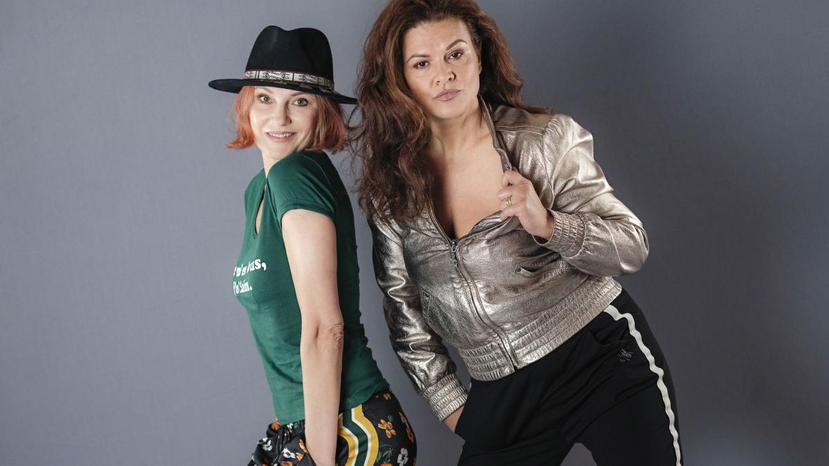 maria-buza-si-lia-bugnar_95891900