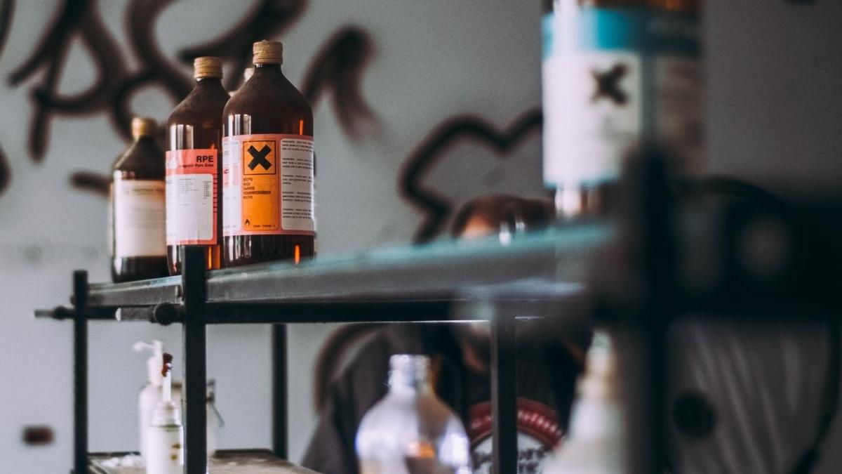 substante-toxice_54389000