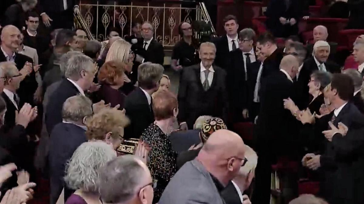 emil_constantinescu_lansare_carte_cpv_86627300