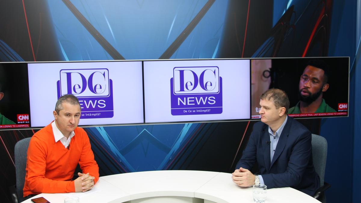 daniel-cristea-enache_60067400