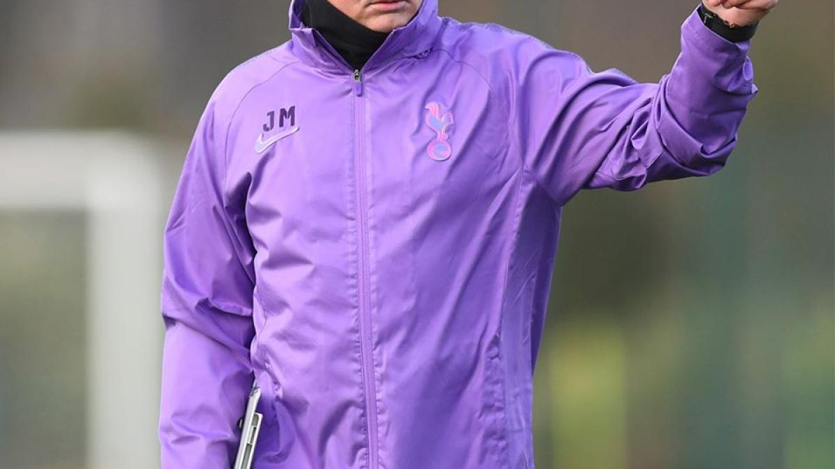 jose_mourinho_tottehnam_fb_08050100