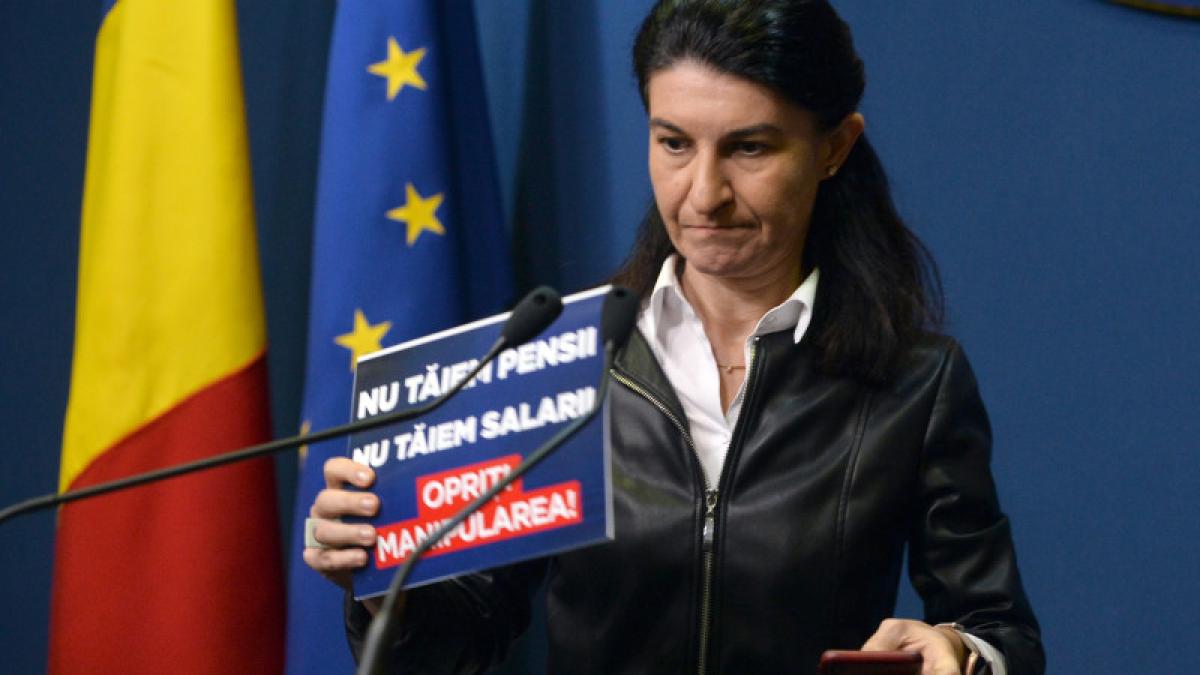 violeta-alexandru_56253500