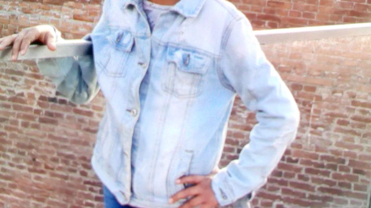 motoi-denisa_18664300