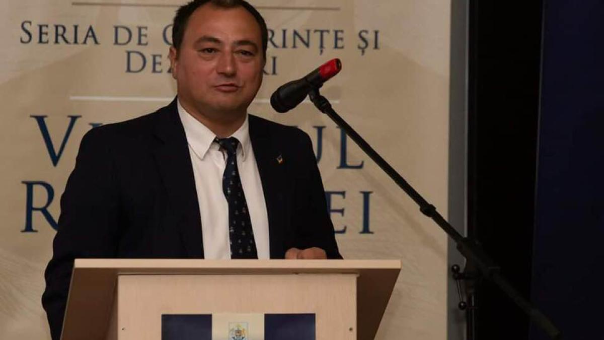 mirel-palada_15993900