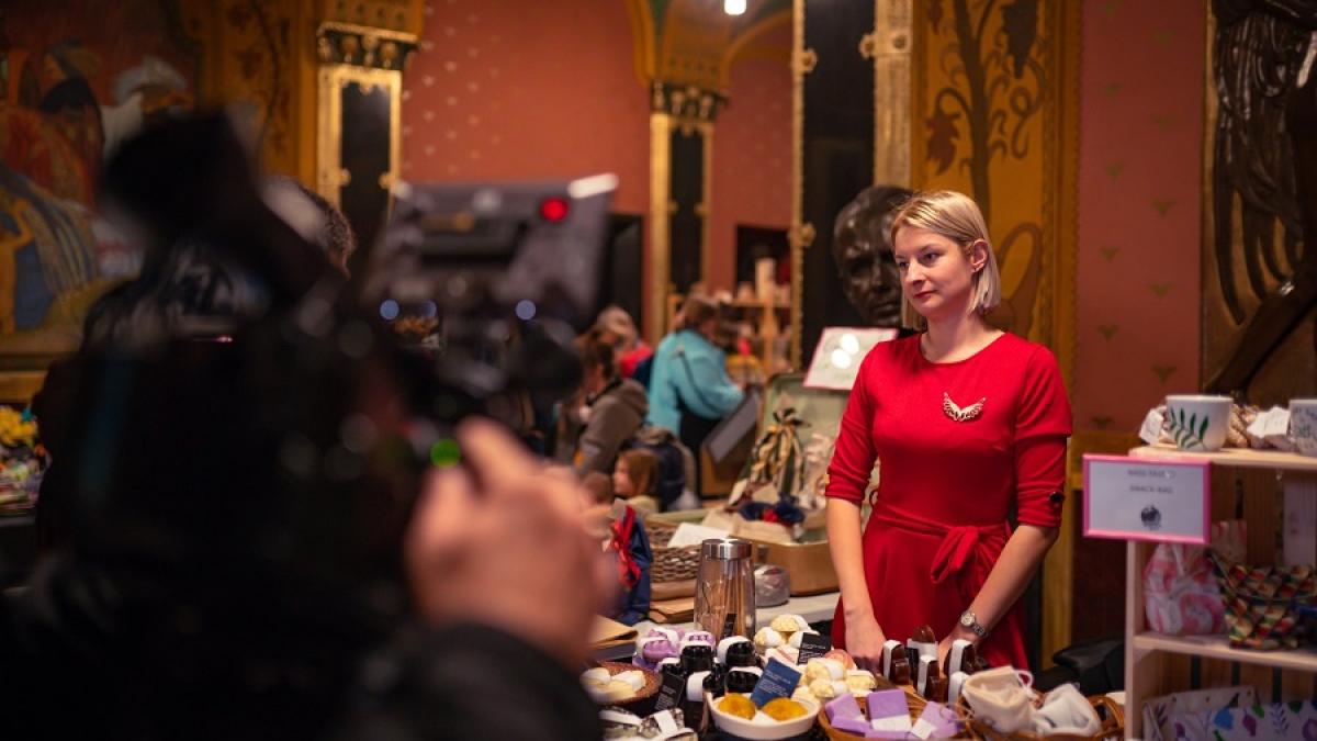 caravana_ingerilor_fb_42759700