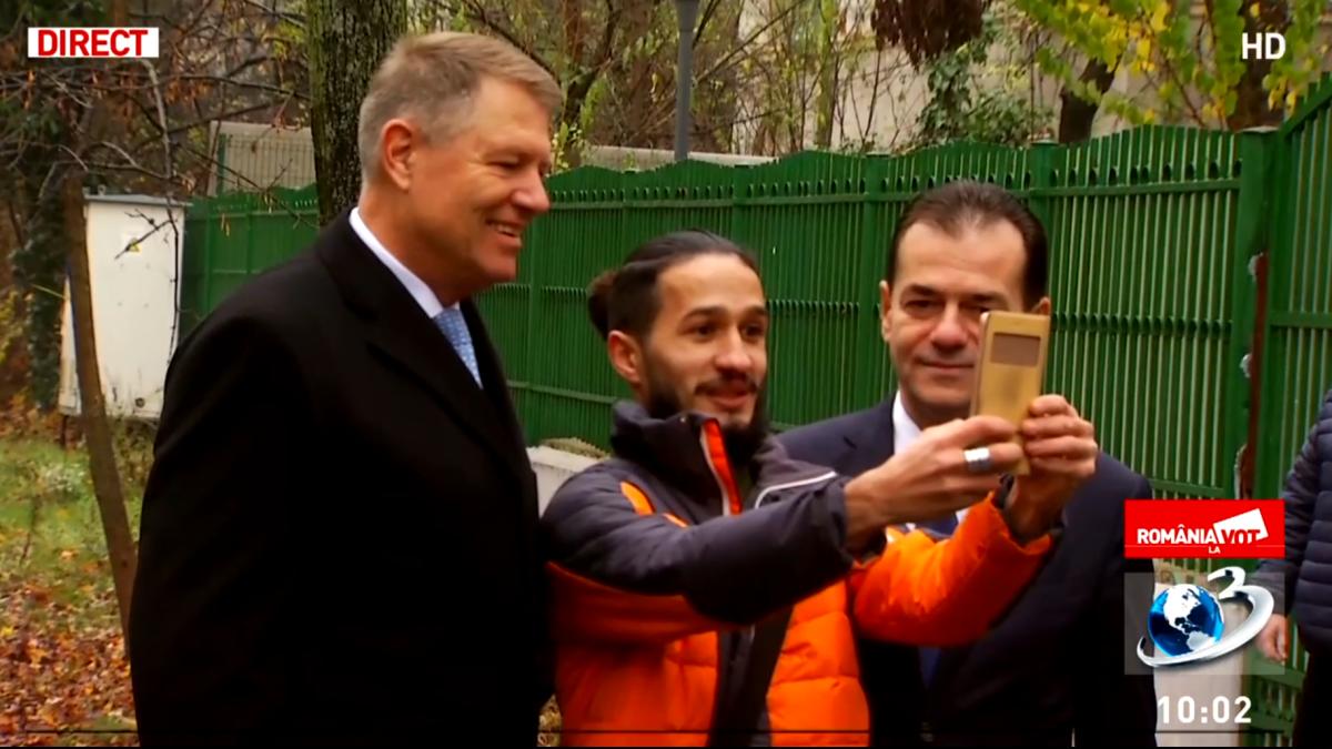 selfie-iohannis-orban-roman_25950900