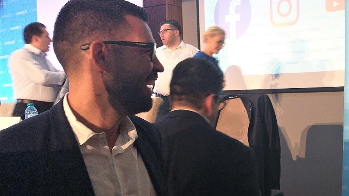 alex_coita_004_67109500