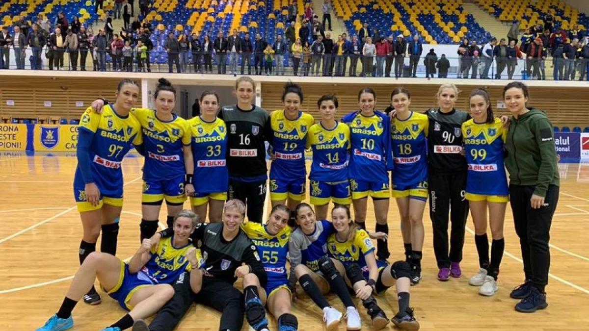 corona_brasov_echipa_handbal_fb_34382200
