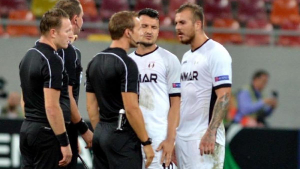 budescu_alibec_arbitri_siteastra_79977700
