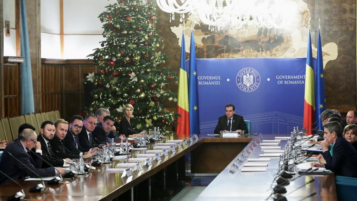 guvern_orban_10_gov_05395900