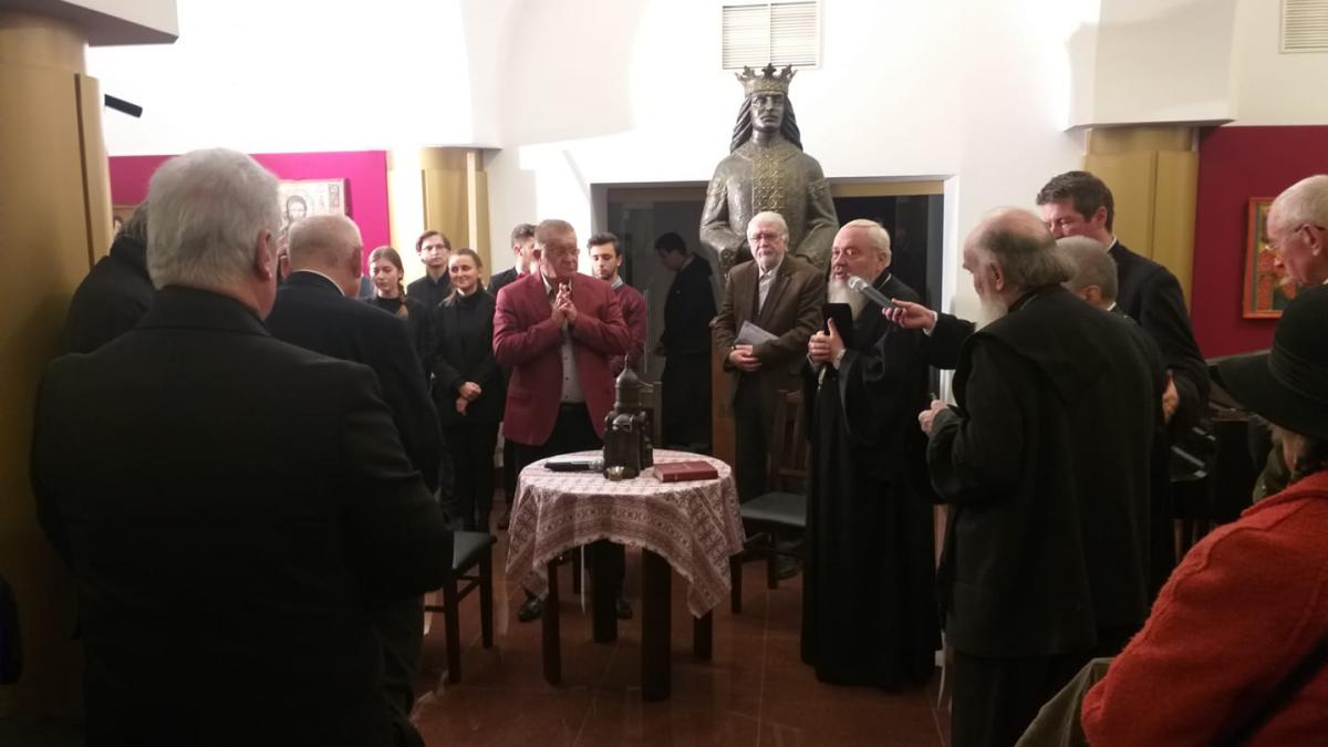 maestrul-dorel-visan--catedrala-din-inima-revolutiei-1989-2_13429800