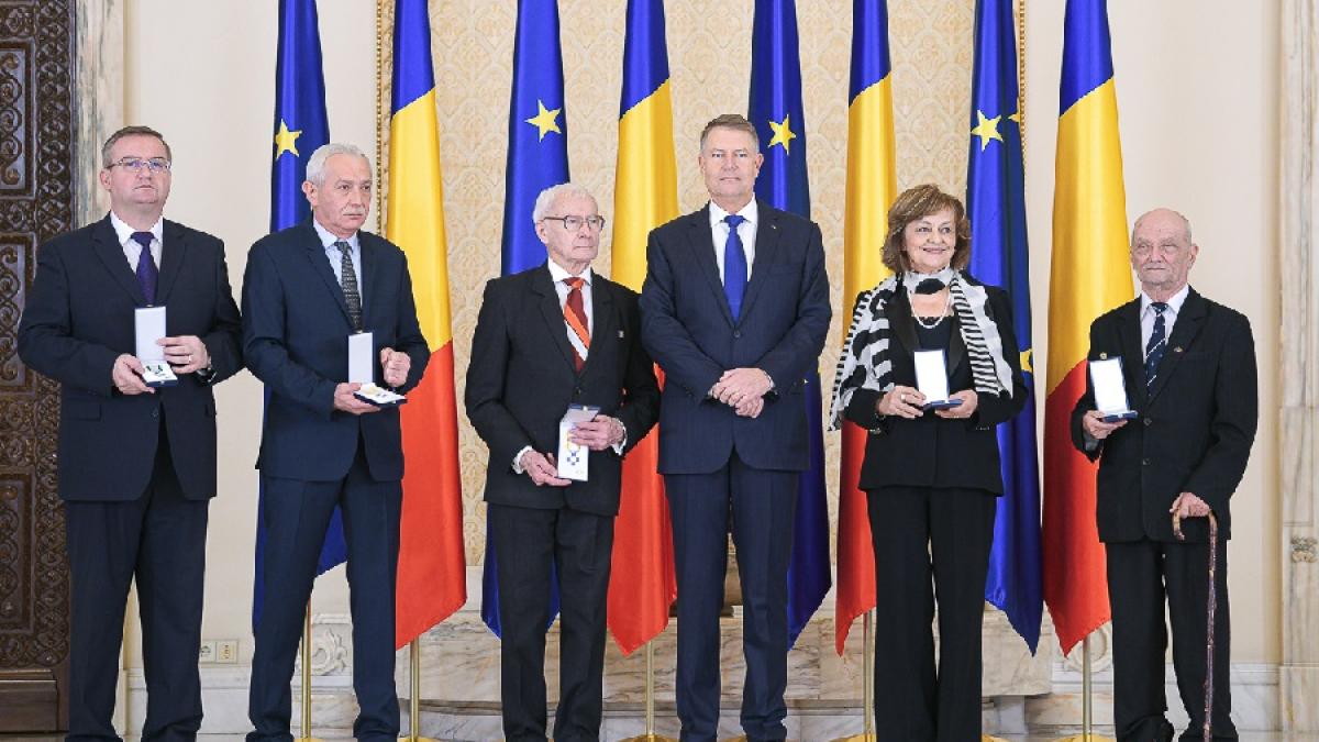 iohannis_ceremonie_decorare_asociatii_21-12-2019_108_74498400