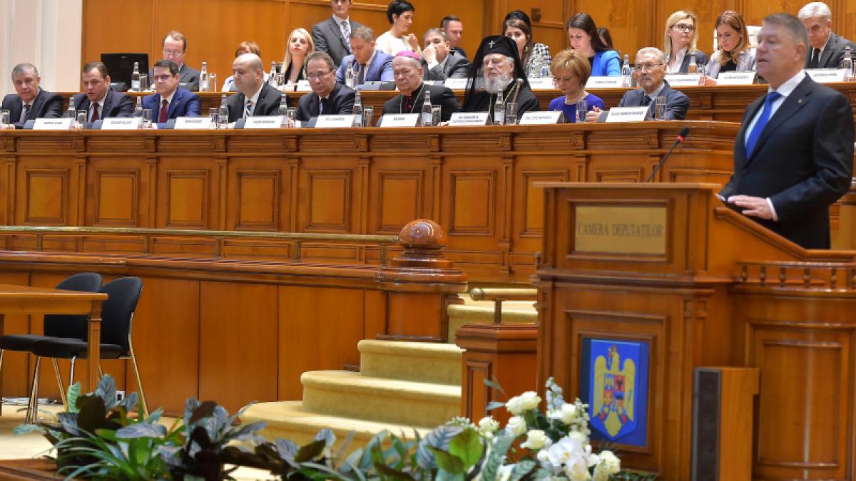 parlament-iohannis-revolutie_16350800