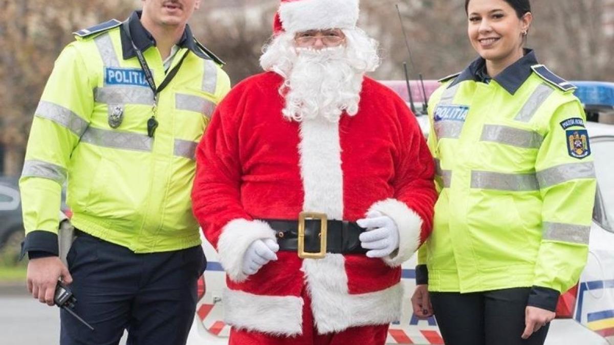 mos_craciun_politie_fb_95460400