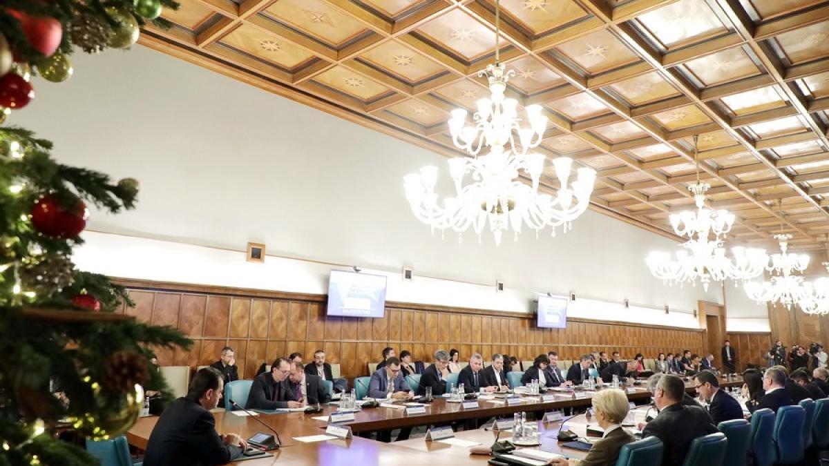 guvern_orban_sedinta_cadru_gen_gov_94901900