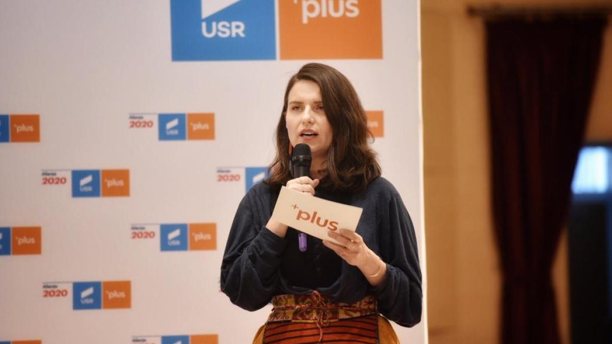 oana-bogdan_12347600