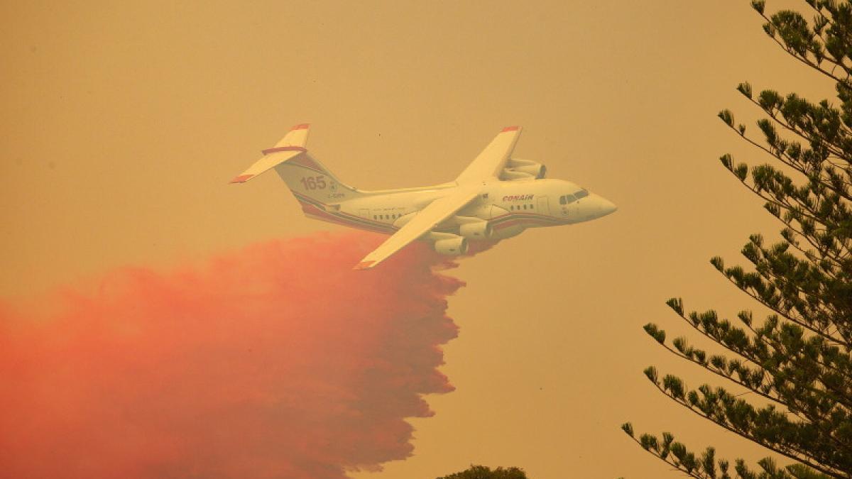 incendii-australia-avion-stingere-incendiu_20300900