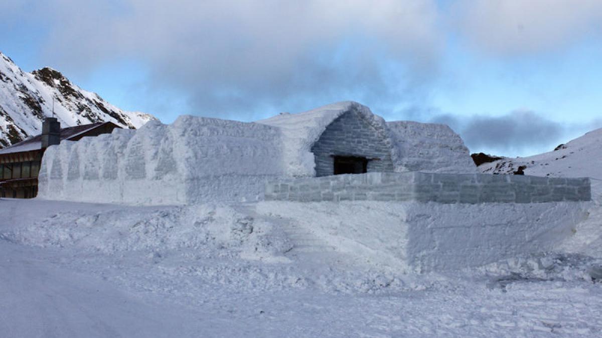 hotelul_de_gheata_balea_22849700