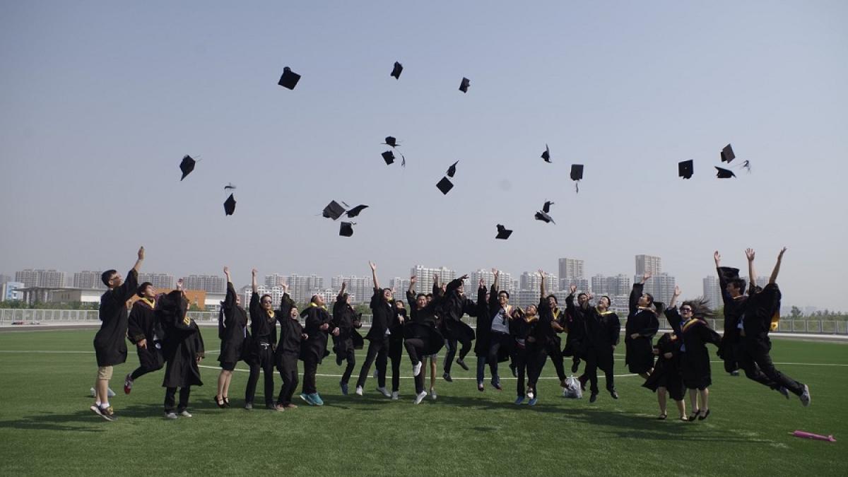 elevi_absolvire_vacanta_51508500