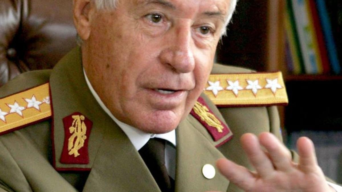 vasile_candea_fb_63659100