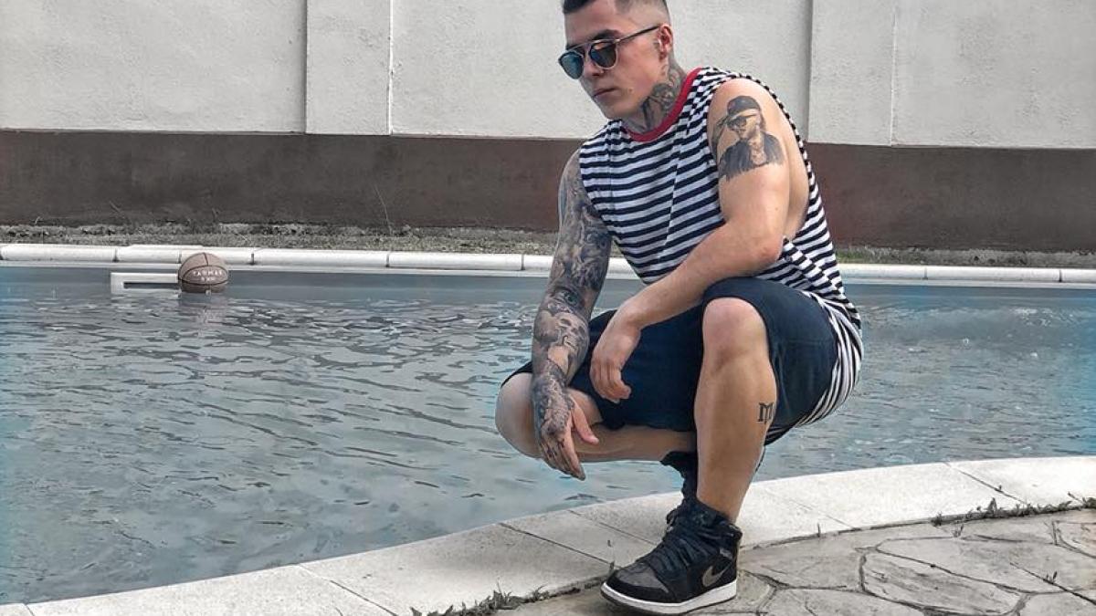 lino-golden_47486400