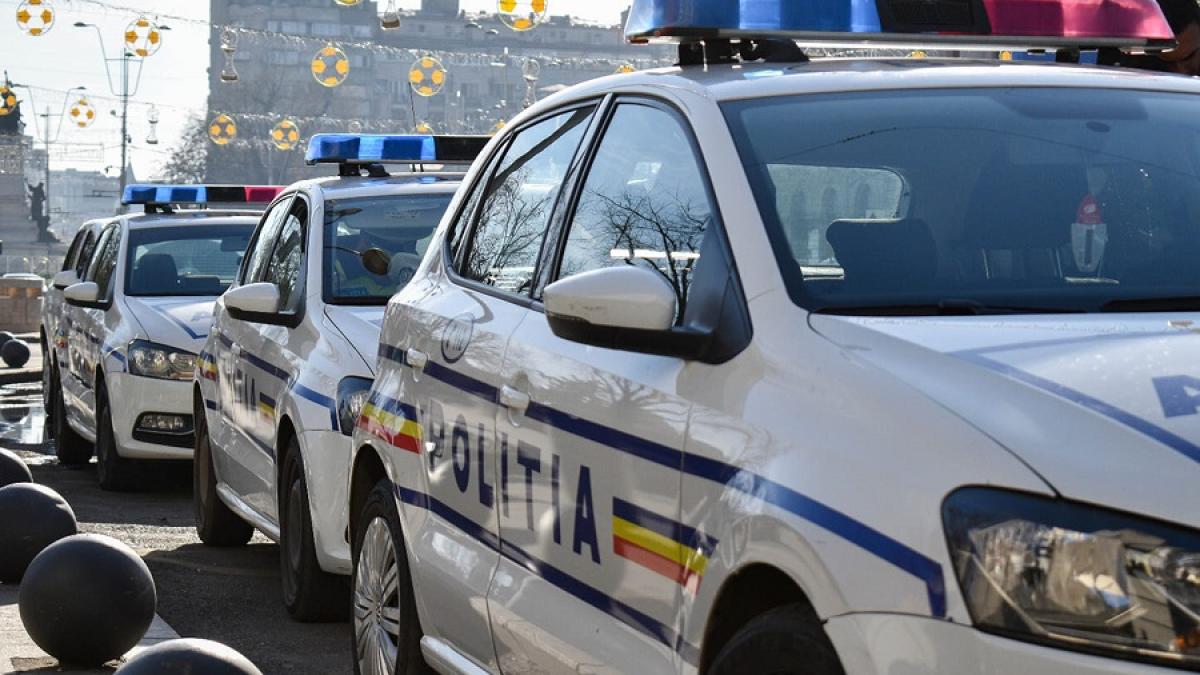 politie_masina_politia_fb_29960700