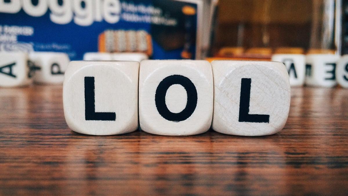 lol-1935249_1920_71627400