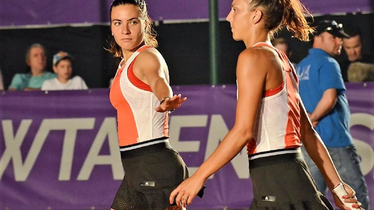 gabriela_ruse_jaqueline_cristian_15900000