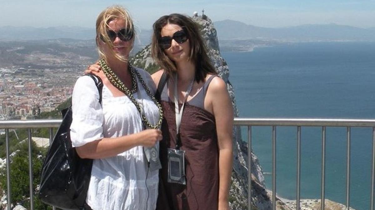 cristina-topescu-si-andreea-berecleanu_32318700