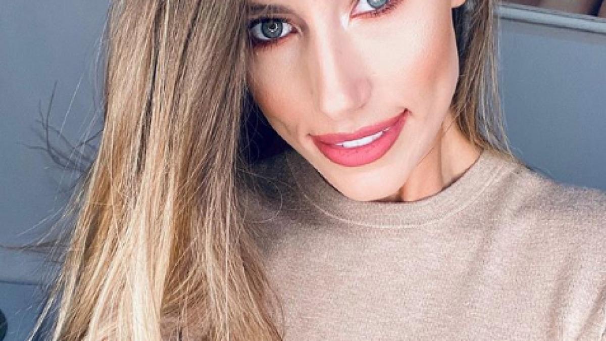 gabriela_prisacariu_37540700