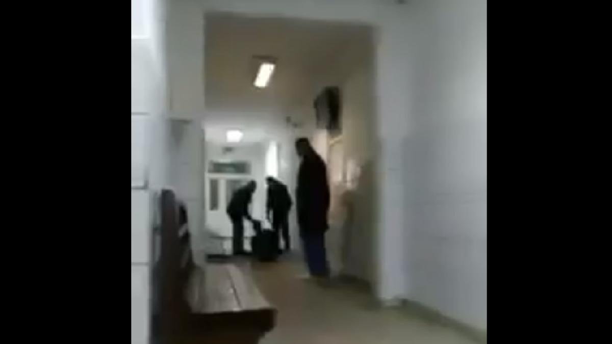 barbat_alungat_spital_rsita_90385600