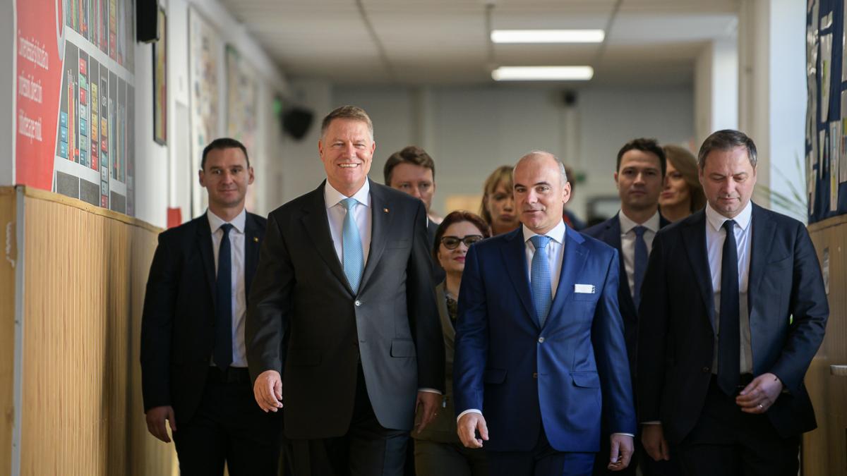 klaus-iohannis---rares-bogdan_18619200