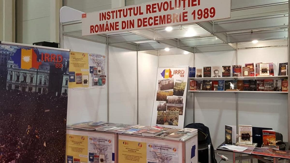 institutul_revolutiei_romane_decembrie_1989_stand_fb_83386300