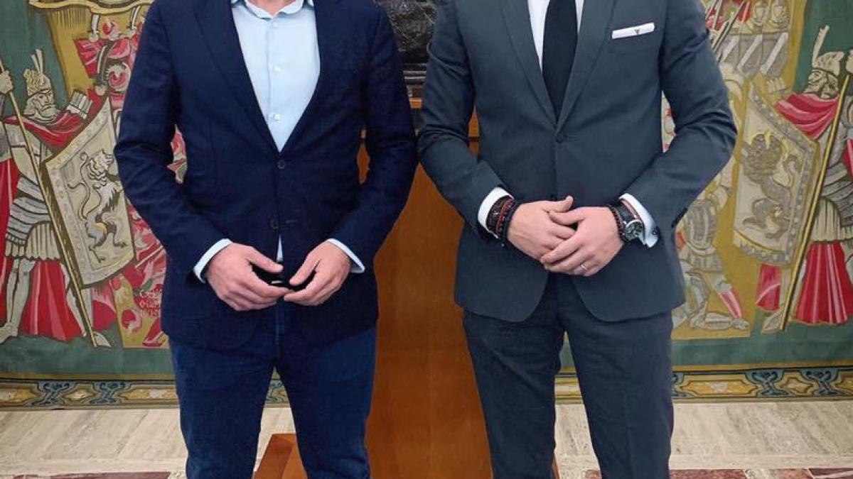 83444414_1395807887254145_3697762371347939328_n_04600100