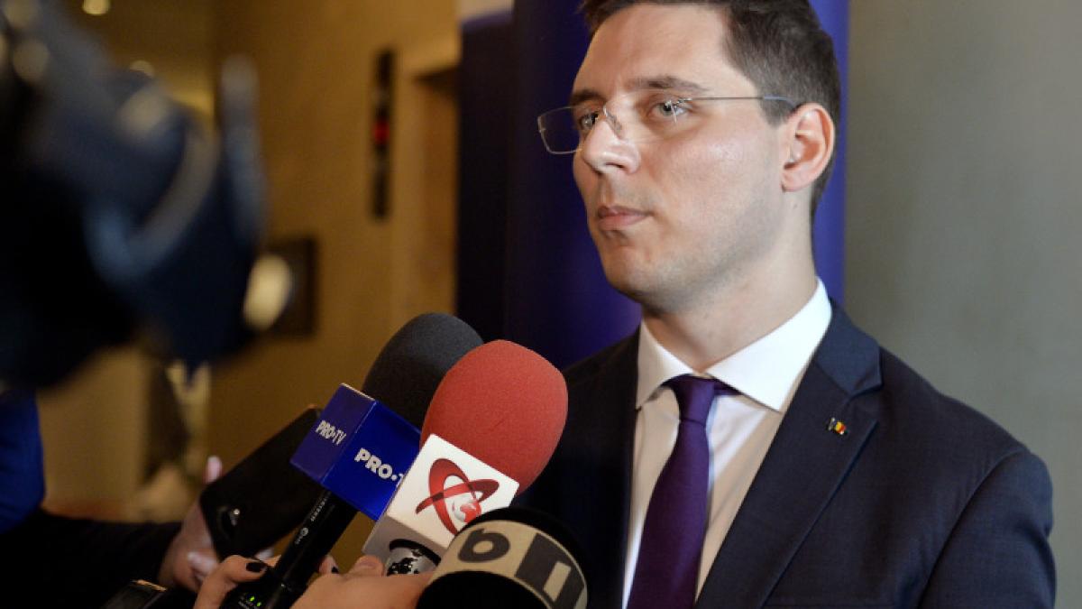 victor_negrescu_83742200