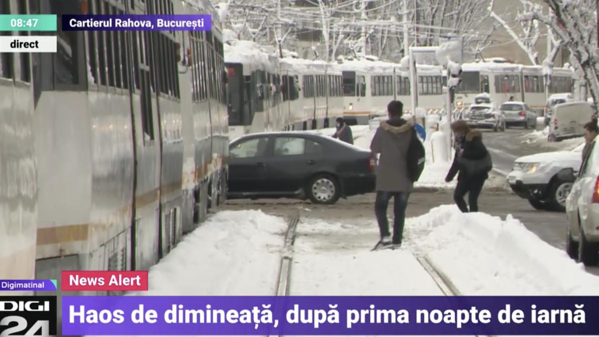 tramvai-32-blocat-zapada_91609500