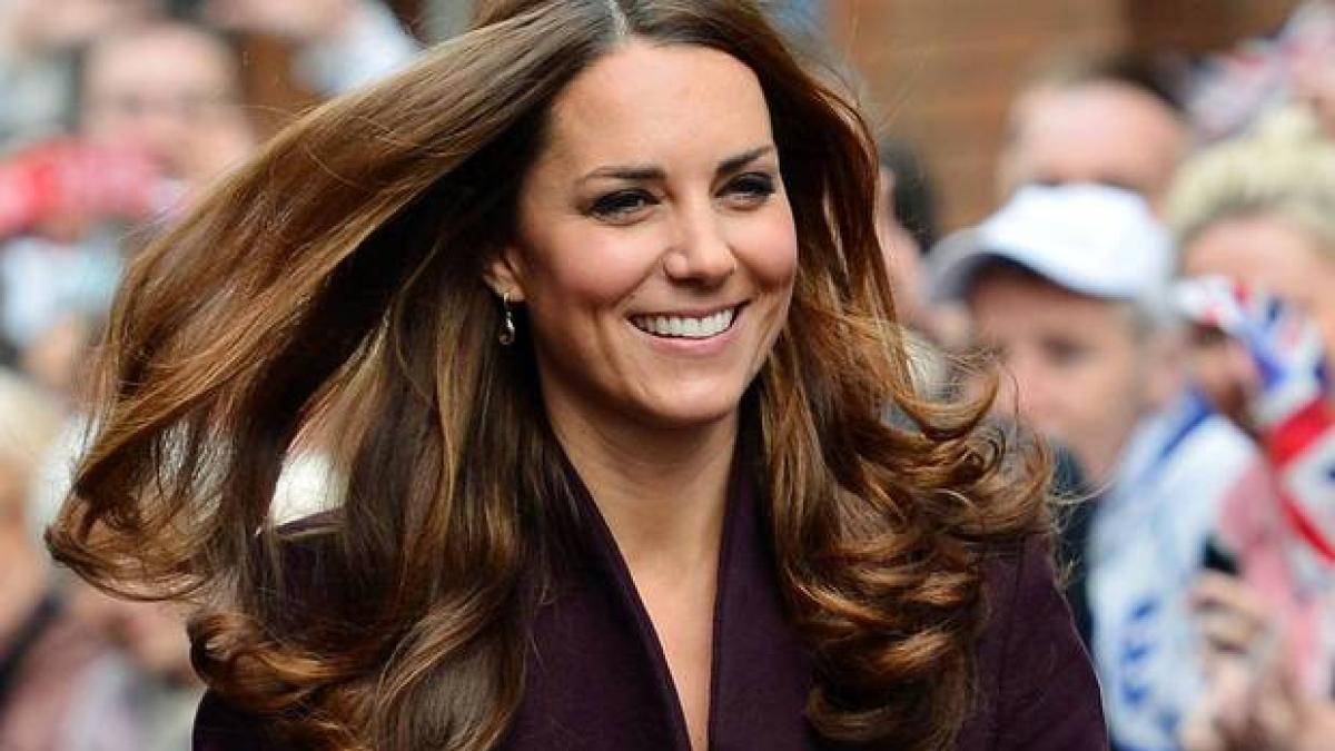 kate_middleton_pregnant_hair_hd_wallpaper_69596100
