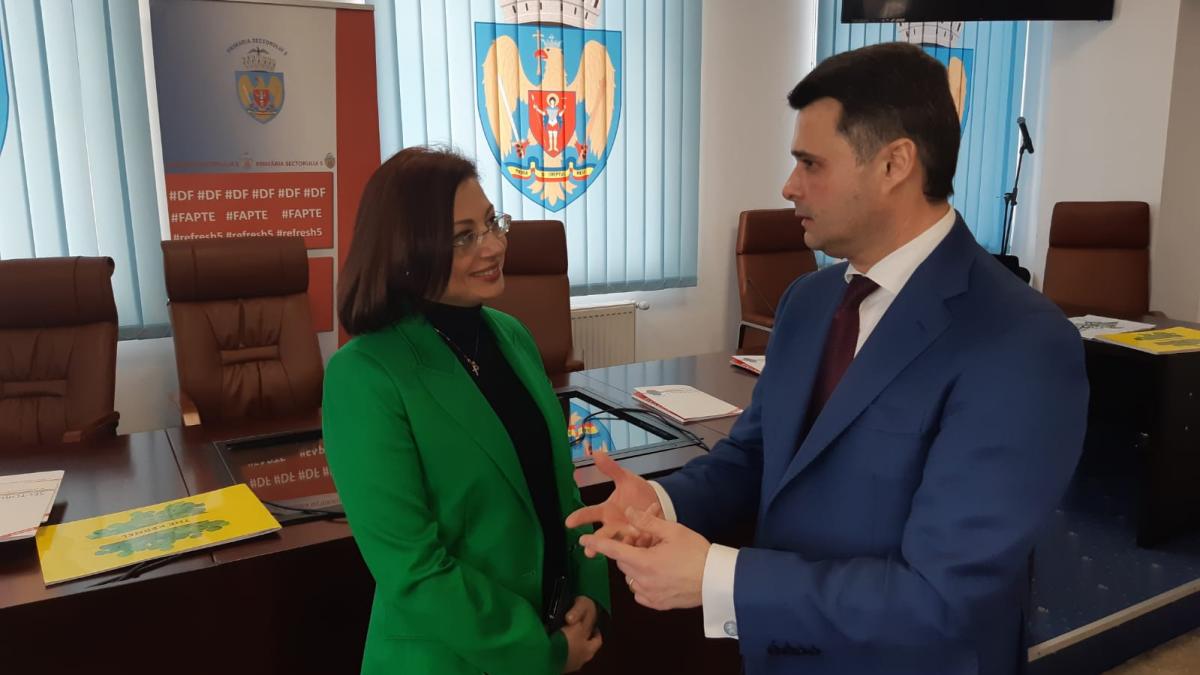 oana-florea-daniel-florea-primaria-sector-5_54633000