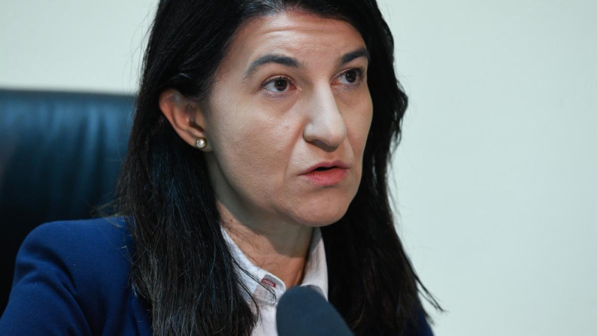 violeta_alexandru_06414500