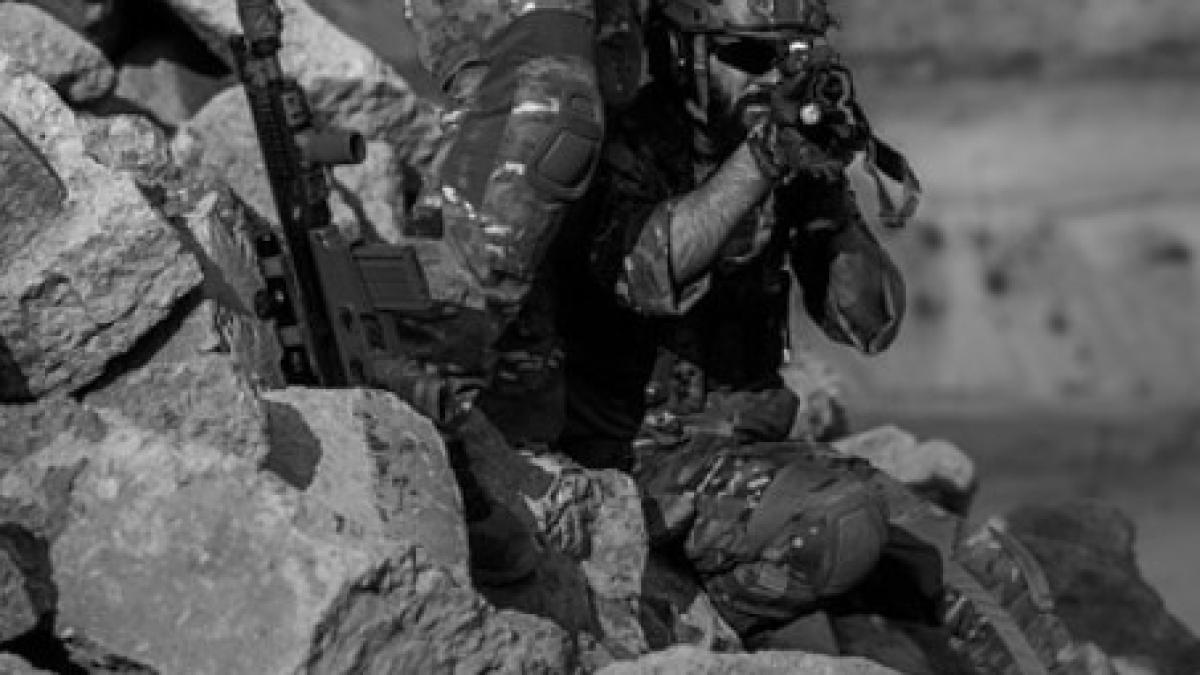 laser_sua_militari_0_23087900